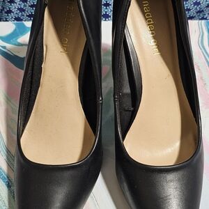 Madden Girl Black Pumps Women's Shoes Size 9.5